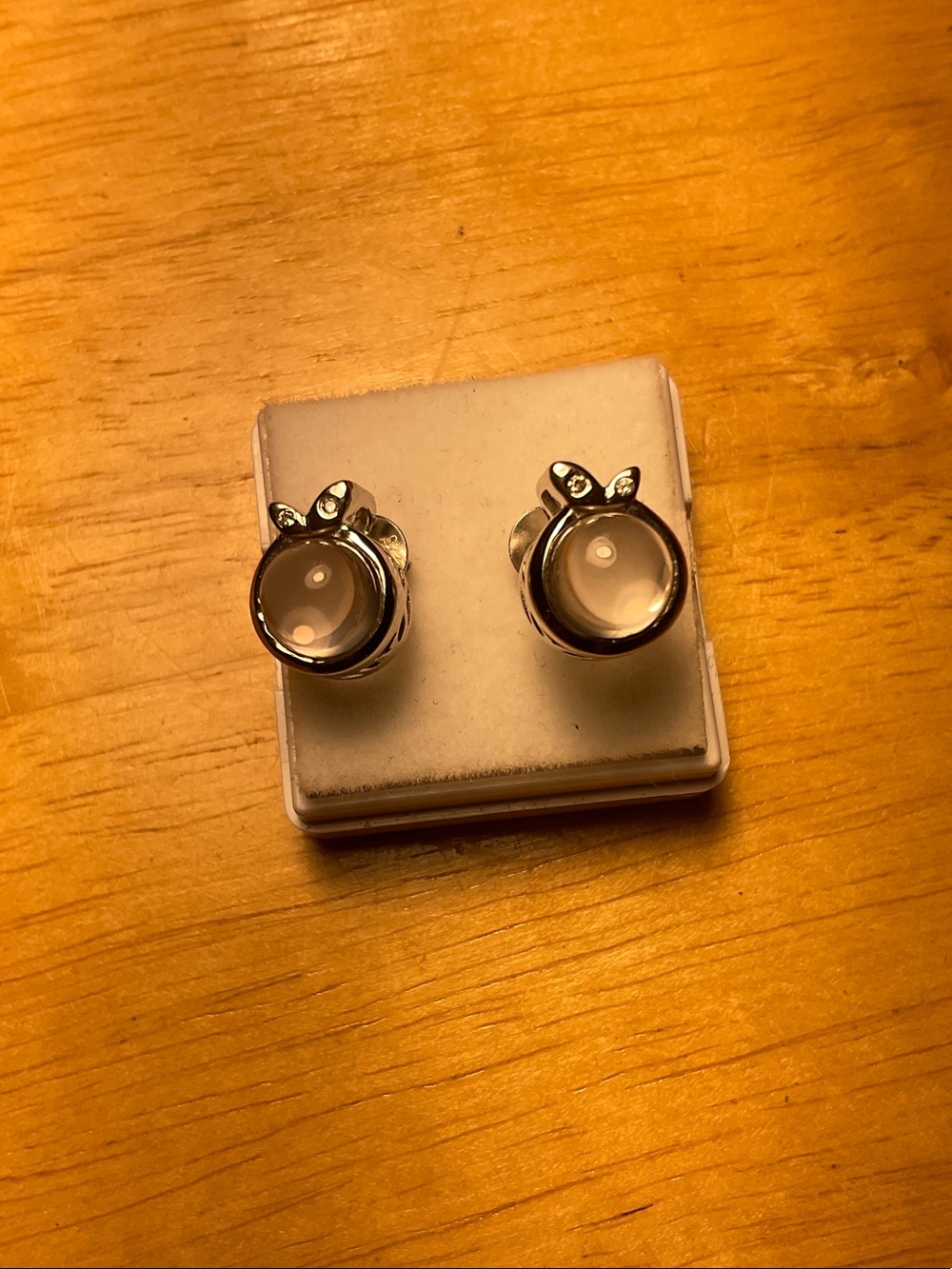 3.9 grams silver and rose quartz 2.5ct earrings
